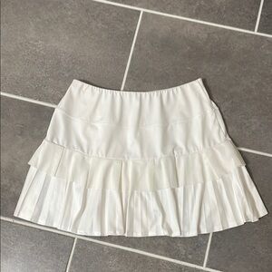 Tail White Ruffle pleated tiered Tennis Skirt size Small